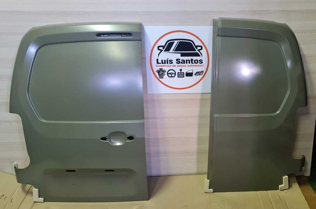 Vendo portas citroen Berlingo Opel Fiat trás novas