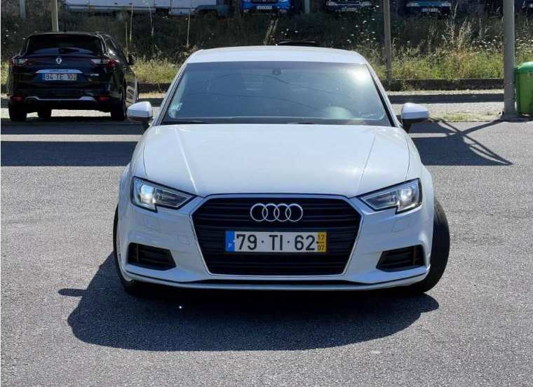 Audi A3 1.6 TDI SPORT S-TRONIC