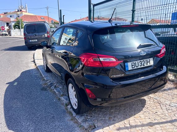 Ford Fiesta como novo
