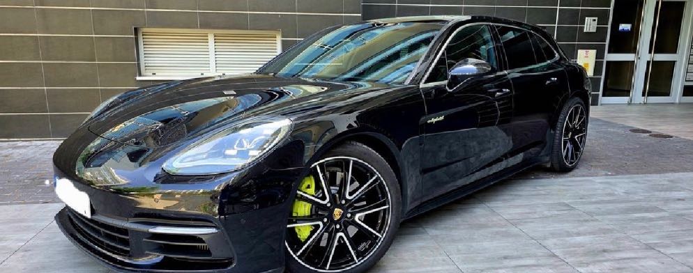 Porshe panamera sport turismo 4 e-platinium